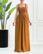 سرهمی زنانه و دخترانه صوفیا، از جنس لینن باکیفیت و سبک، مناسب استایل‌های شیک و راحت، قابل استفاده در مهمانی، دورهمی و سفر، در ۷ رنگ متنوع و جذاب.