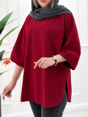 شومیز زنانه لینن با طراحی یقه گرد هفتی، پایین هلالی و چاک‌دار، مناسب استایل تابستانی در ۹ رنگ متنوع.