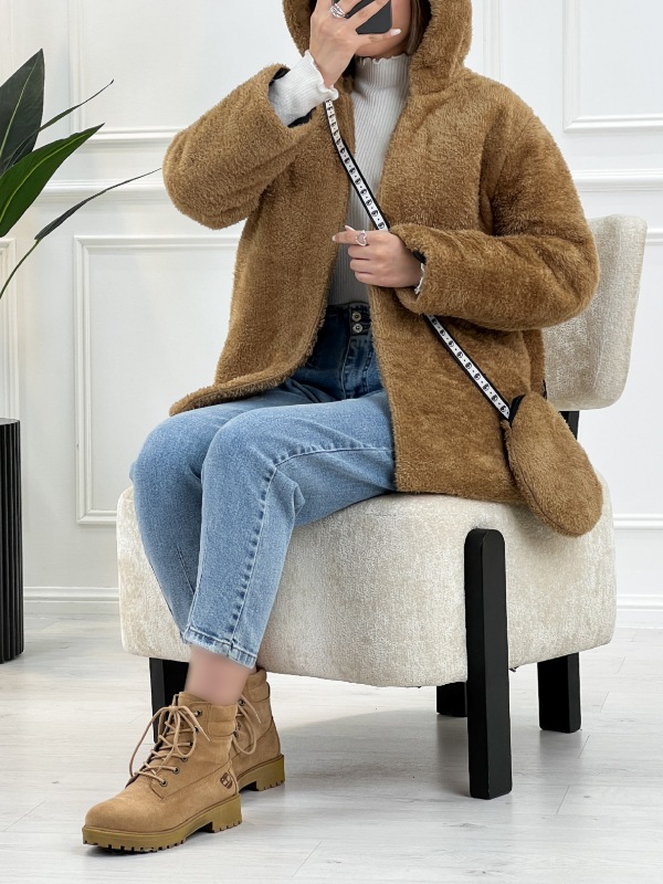 Picsart_25-10-16_13-51-12-559