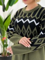 کفتان سنتی دخترانه و زنانه با طرح سنتی بالا و رنگ‌های متنوع، مناسب فصول سرد سال و استایل شیک ایرانی.
