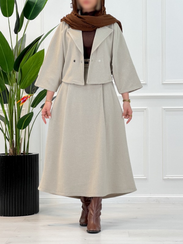 Picsart_25-10-25_17-58-36-005