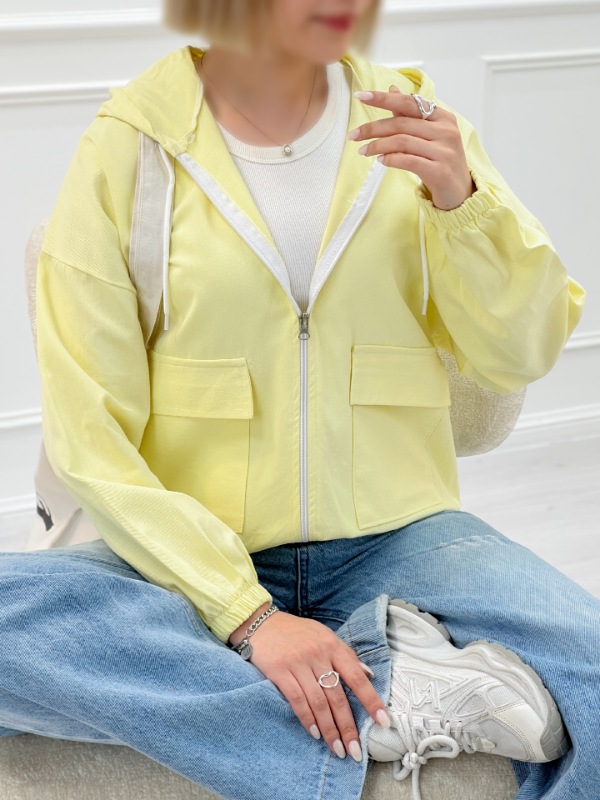 Picsart_25-10-27_21-34-58-312