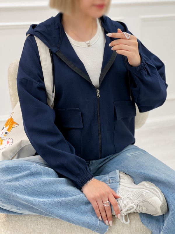 Picsart_25-10-27_22-47-21-422