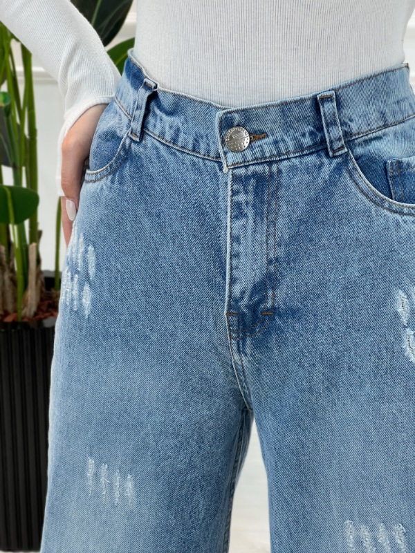 Picsart_25-10-27_23-26-51-863