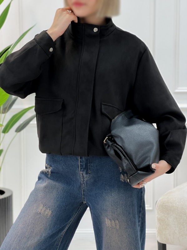 Picsart_25-11-01_21-24-25-464