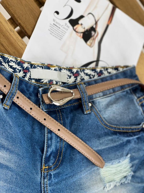 Picsart_25-11-01_22-46-34-747