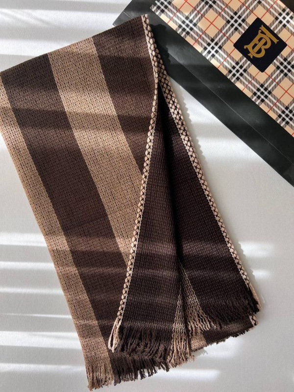 Picsart_25-11-03_21-54-46-107