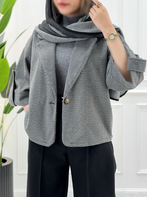 Picsart_25-11-04_15-59-54-987