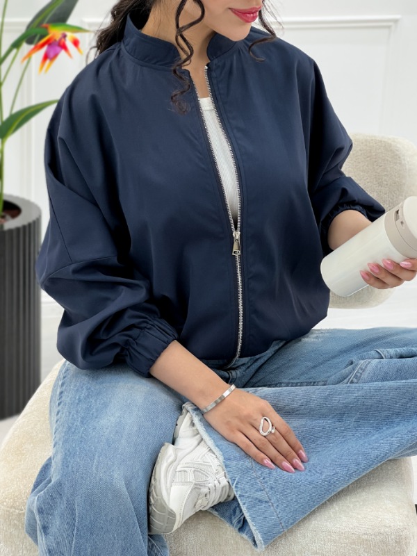 Picsart_25-11-04_16-42-46-401