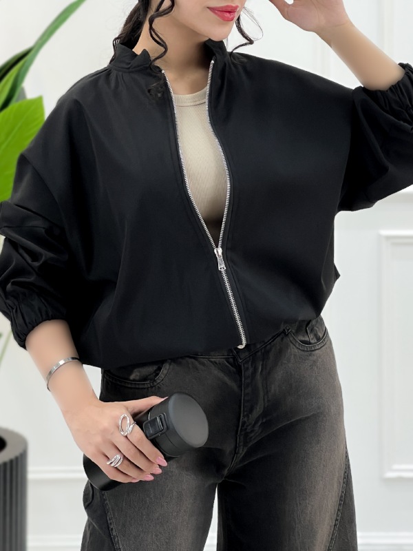 Picsart_25-11-04_16-49-11-833