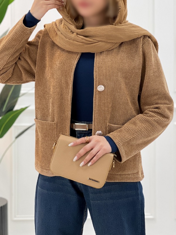 Picsart_25-11-05_17-35-27-253