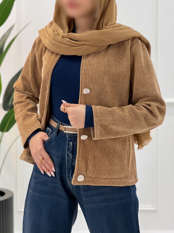 Picsart_25-11-05_17-36-29-246