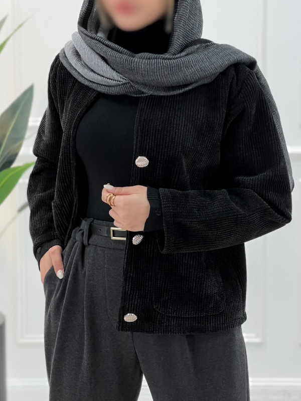 Picsart_25-11-05_17-41-49-249