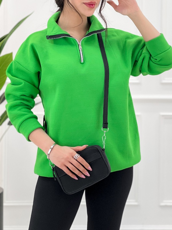 Picsart_25-11-06_20-13-40-717