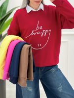 دورس هپی زنانه با یقه گرد و مچ کش‌دوزی، در رنگ‌های متنوع و طراحی شیک، مناسب استایل اسپرت و روزمره.