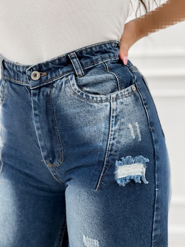 Picsart_25-11-11_19-54-45-727