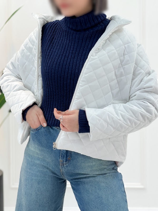 Picsart_25-11-12_16-04-39-862