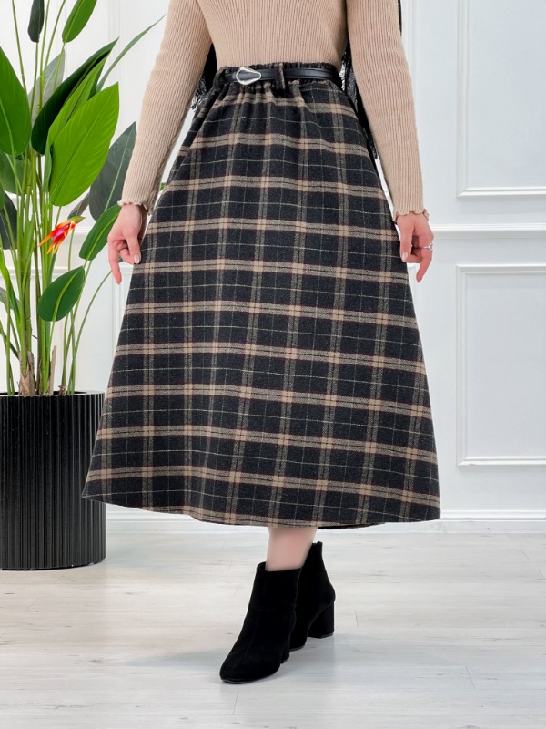 Picsart_25-11-12_23-47-43-473