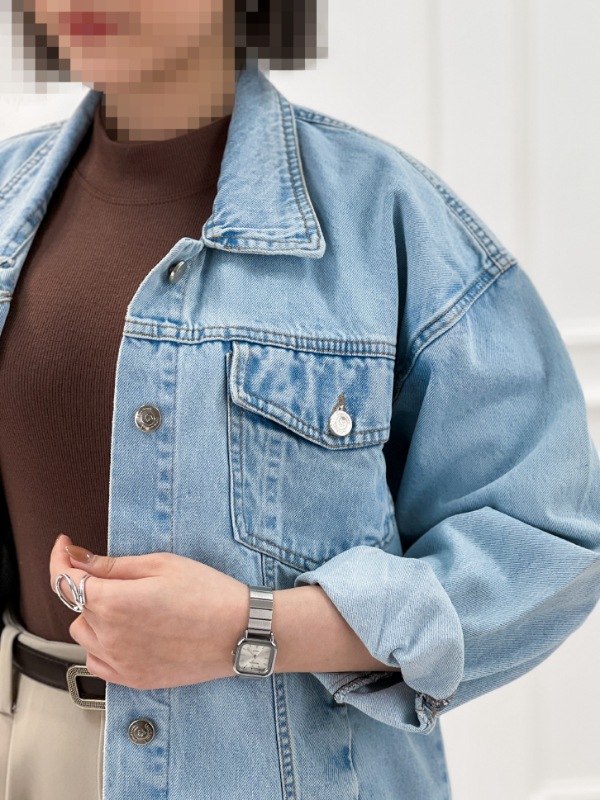 Picsart_25-11-15_18-03-16-099