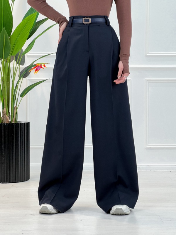 Picsart_25-11-15_23-49-04-410