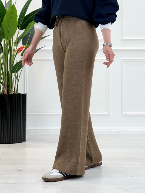 Picsart_25-11-16_17-59-07-997