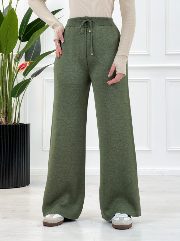 Picsart_25-11-16_18-03-47-323