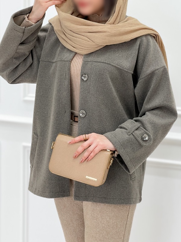 Picsart_25-11-16_19-02-39-065