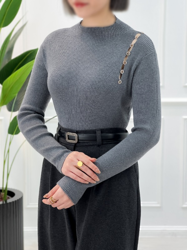 Picsart_25-11-17_23-14-05-460