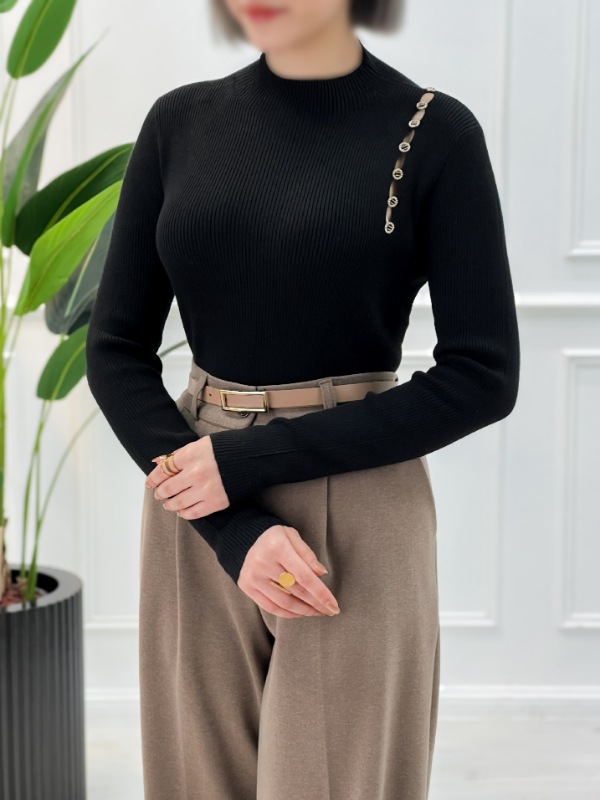 Picsart_25-11-17_23-15-03-008