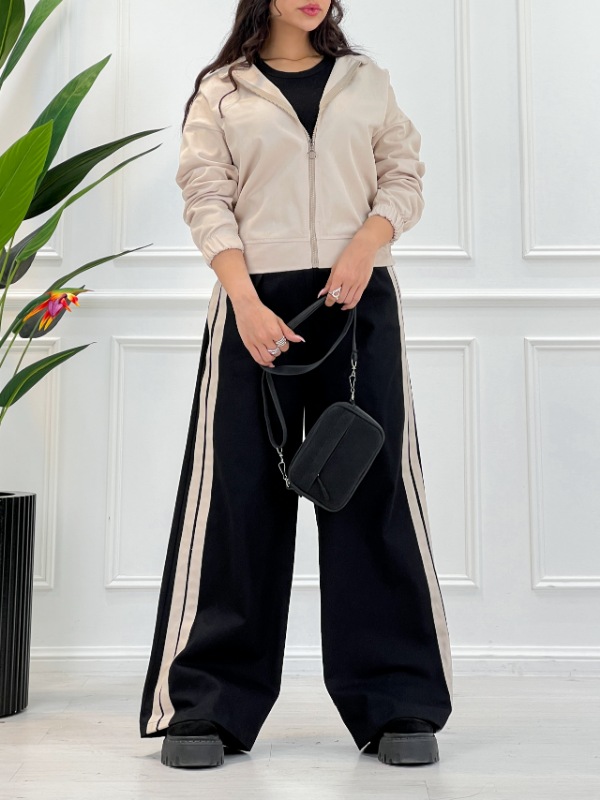 Picsart_25-11-18_22-49-36-178