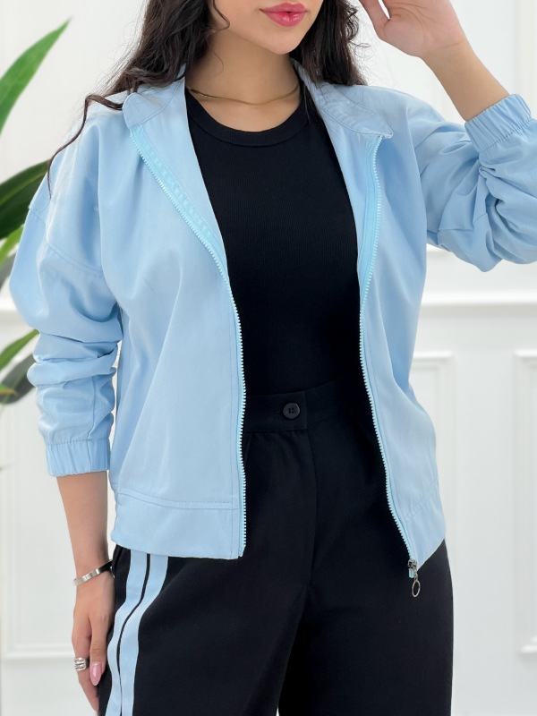 Picsart_25-11-18_22-50-29-481