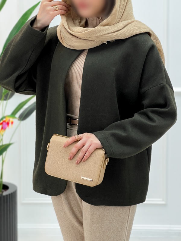 Picsart_25-11-18_23-35-38-168