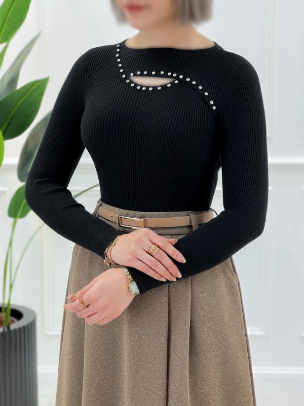 Picsart_25-11-19_18-17-23-187