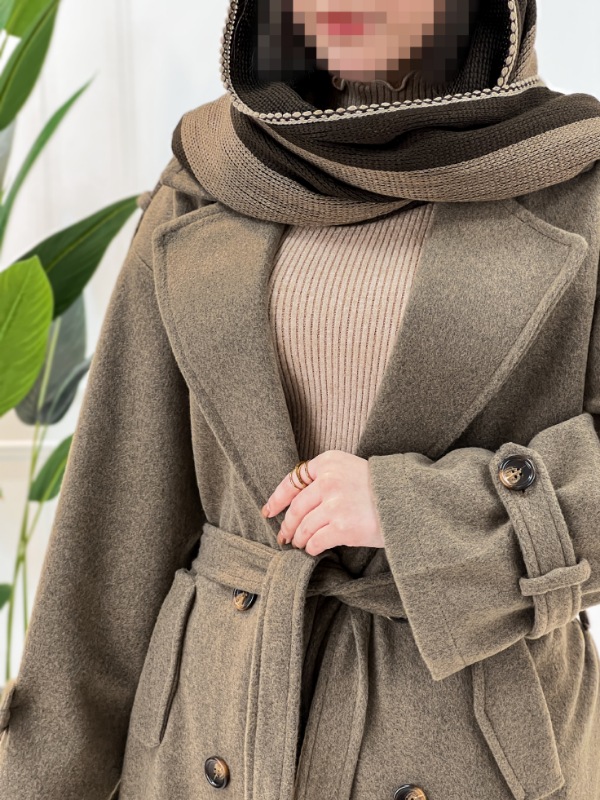 Picsart_25-11-22_18-28-32-020