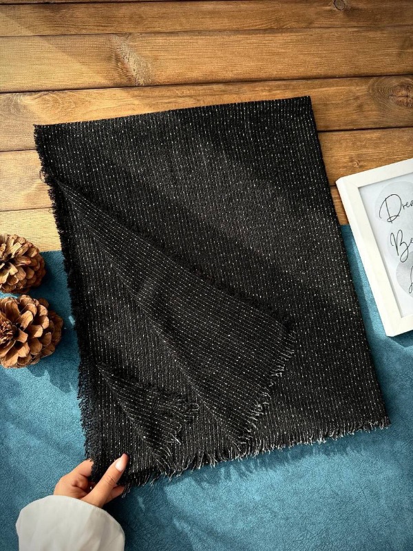 Picsart_25-11-25_14-41-18-209