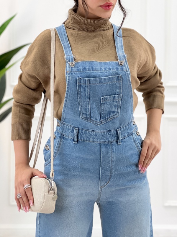 Picsart_25-11-28_00-06-46-811