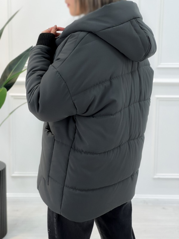 Picsart_25-12-02_09-00-38-719