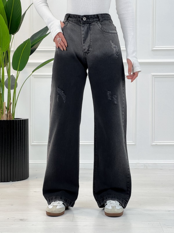 Picsart_25-12-02_09-43-25-496