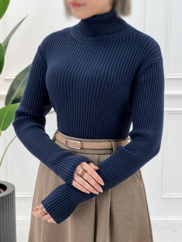 Picsart_25-12-03_01-34-14-062