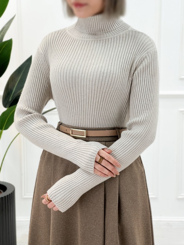 Picsart_25-12-03_01-35-45-676