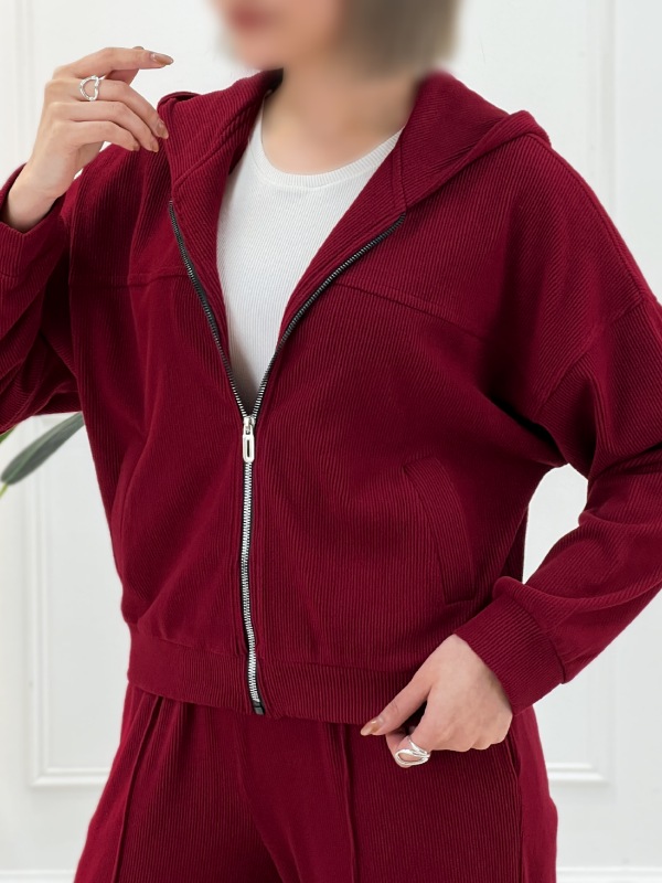 Picsart_25-12-03_19-07-47-437