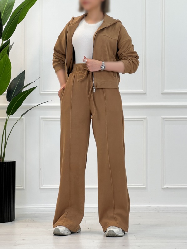 Picsart_25-12-03_19-22-38-291