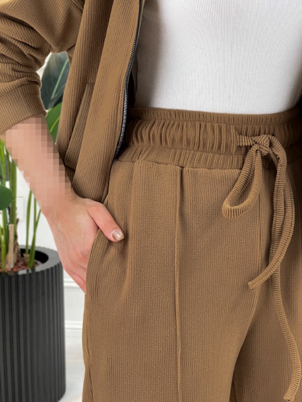 Picsart_25-12-03_19-24-15-193