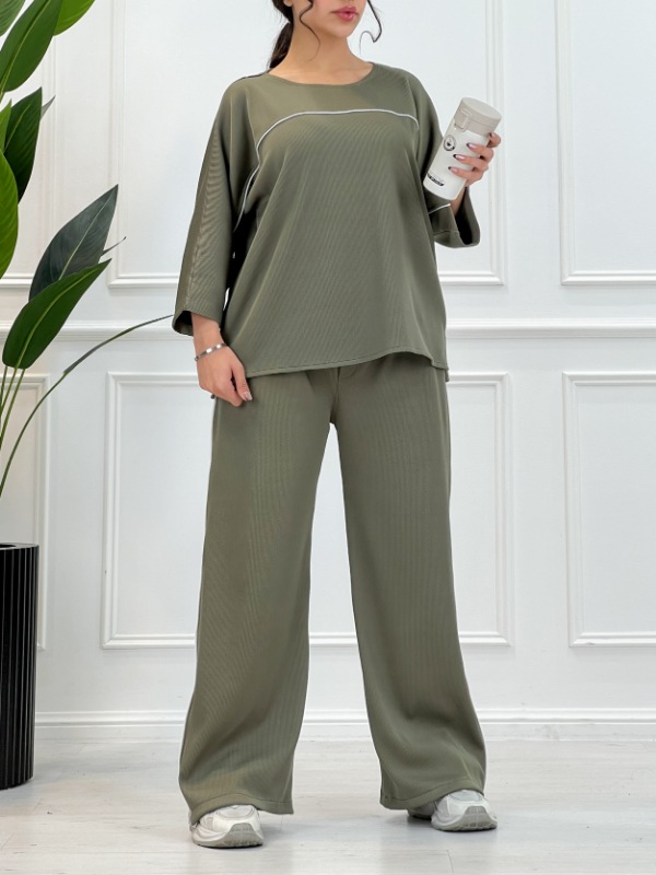 Picsart_25-12-07_15-56-39-128