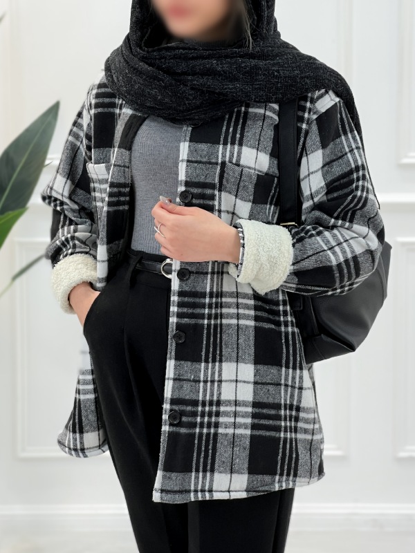 Picsart_25-12-07_23-37-32-879