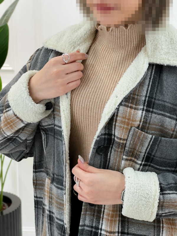 Picsart_25-12-07_23-50-34-274