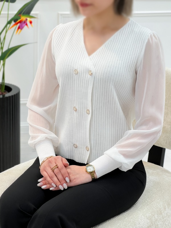 Picsart_25-12-08_19-27-21-570