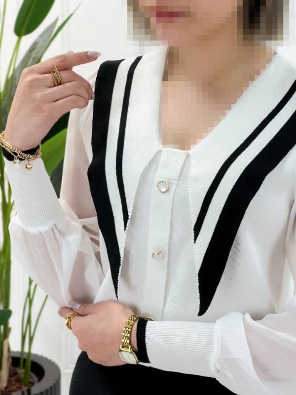 Picsart_25-12-08_22-44-30-165