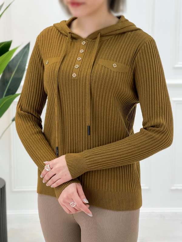 Picsart_25-12-10_00-42-46-789