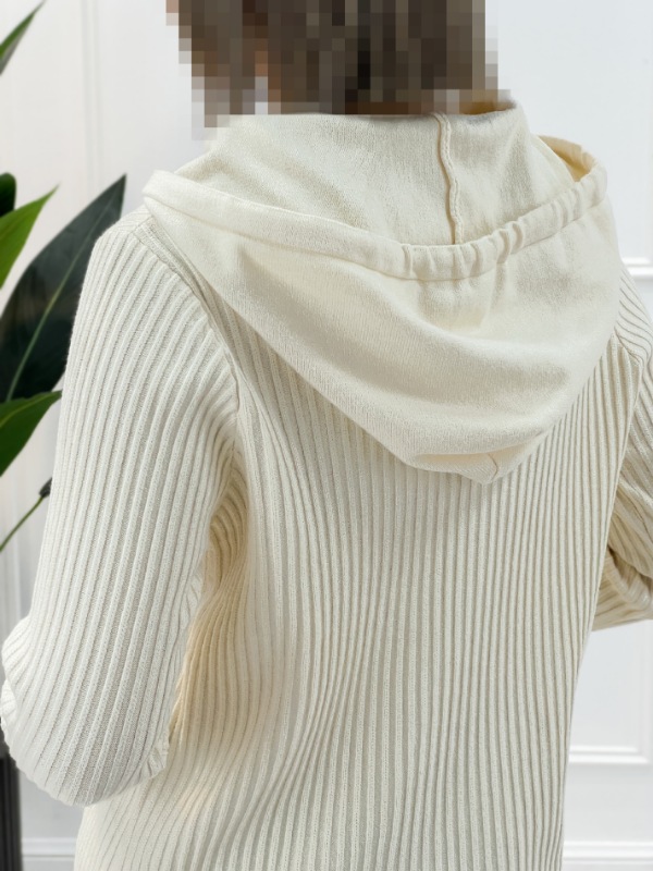 Picsart_25-12-10_00-56-57-676